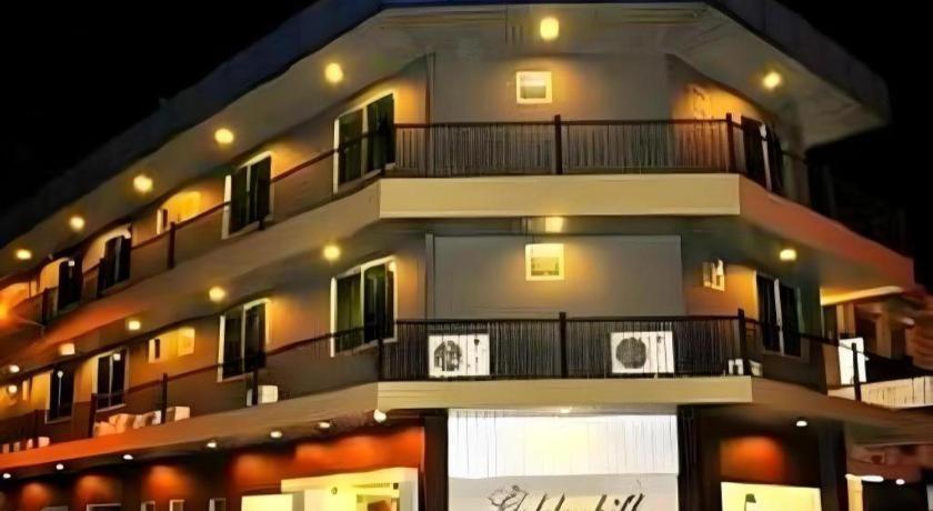 金山酒店 亞庇 外观 照片